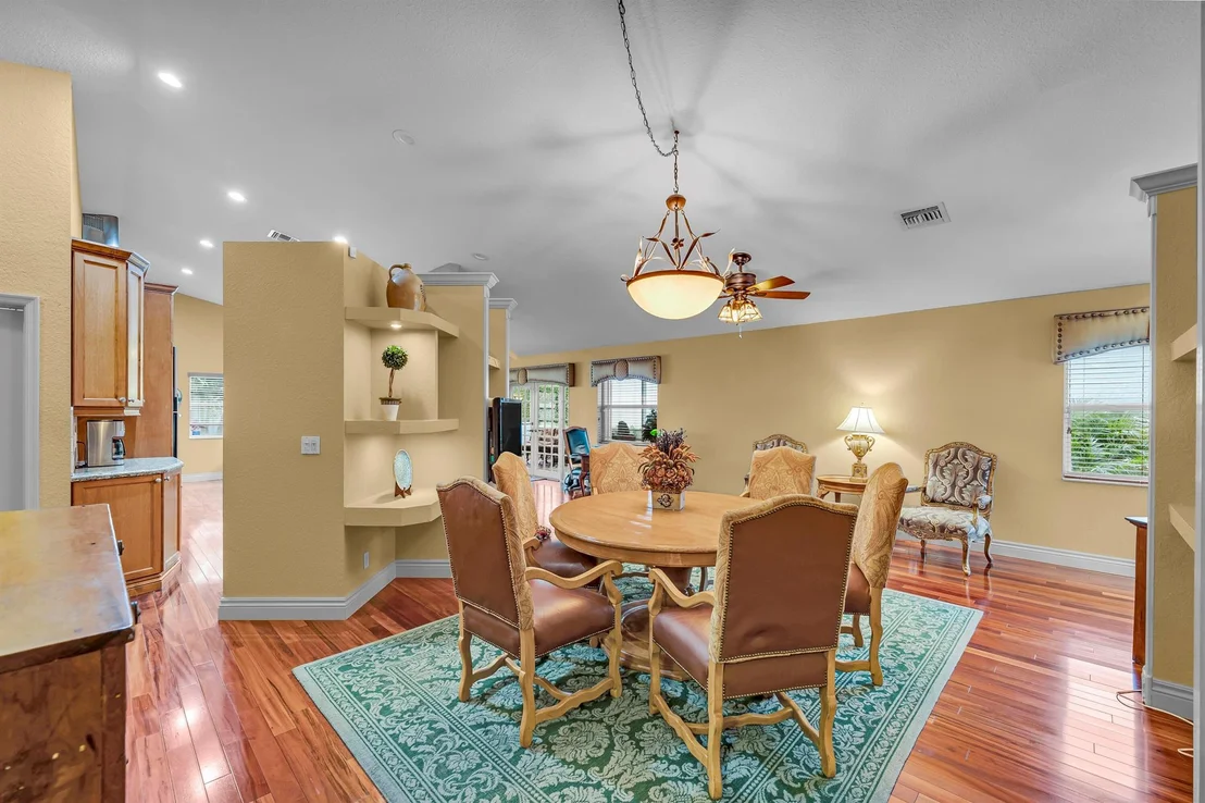 Photo of 3975 Sabal Lakes Road