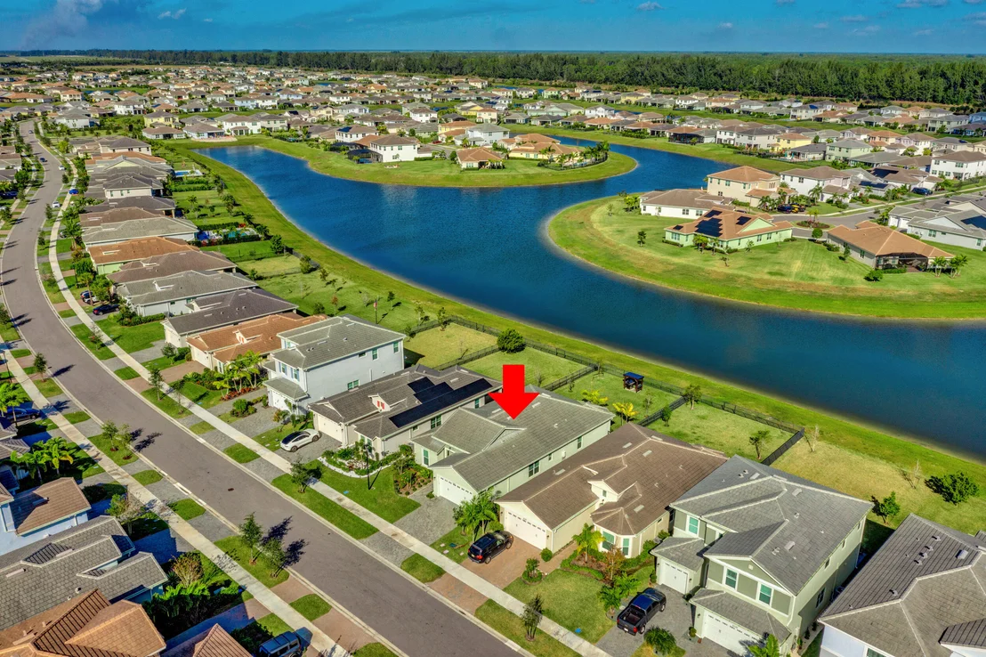 Photo of 15121 Goldfinch Circle
