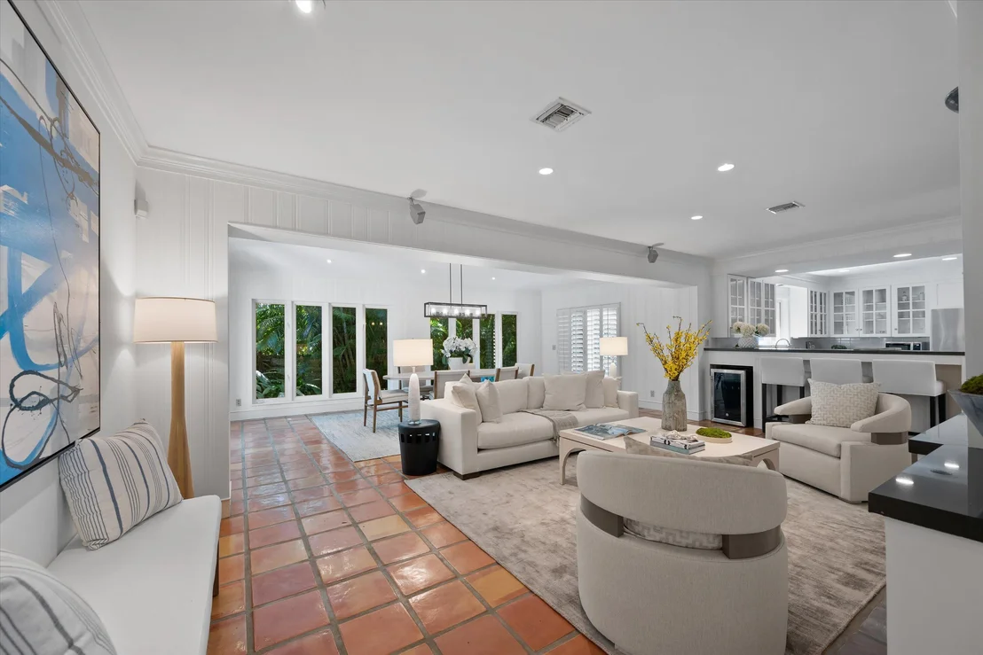 Photo of 274 Monterey Road