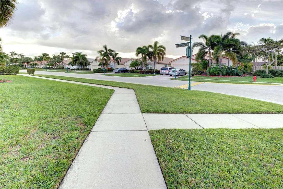 Photo of 8860 Harrods Drive