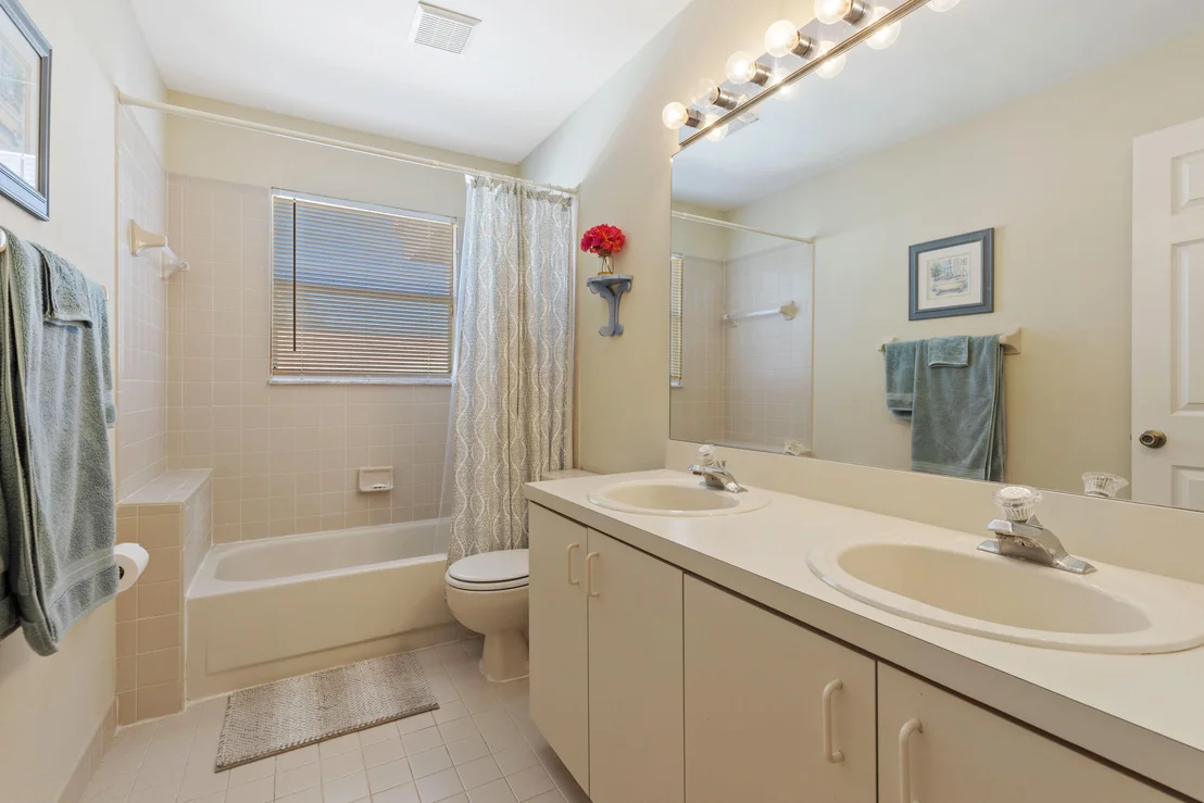 Photo of 8854 Spring Valley Drive