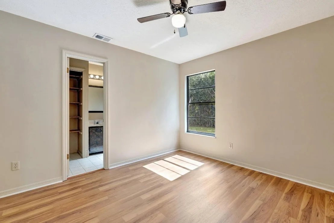 Photo of 5404 Sunset Boulevard
