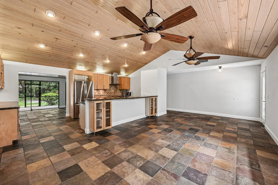 Photo of 16700 96th Terrace N