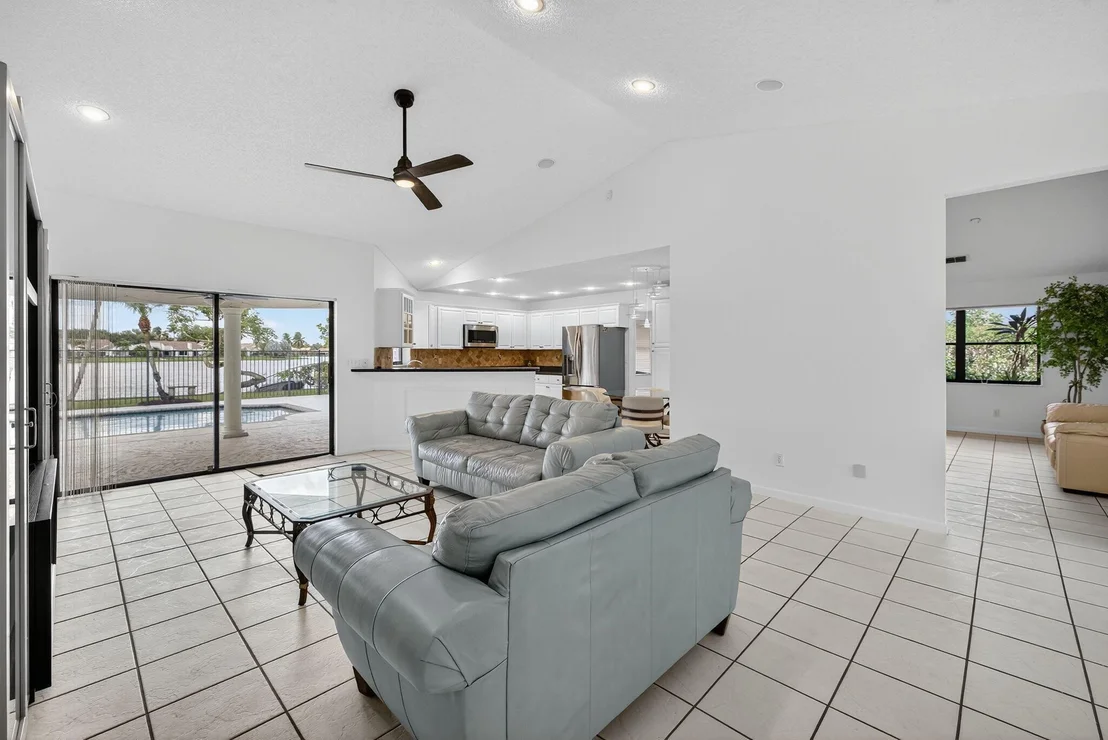 Photo of 3140 Old Orchard Road