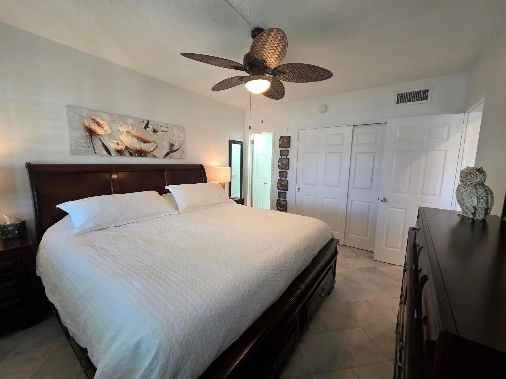 Photo of Unit 1 at 650 Pine Drive