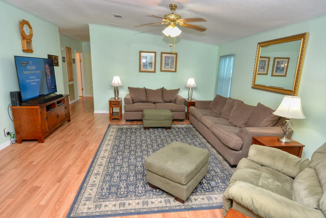 Photo of 4340 SW 15th Way