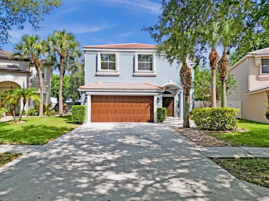 Photo of 7522 Oak Grove Circle