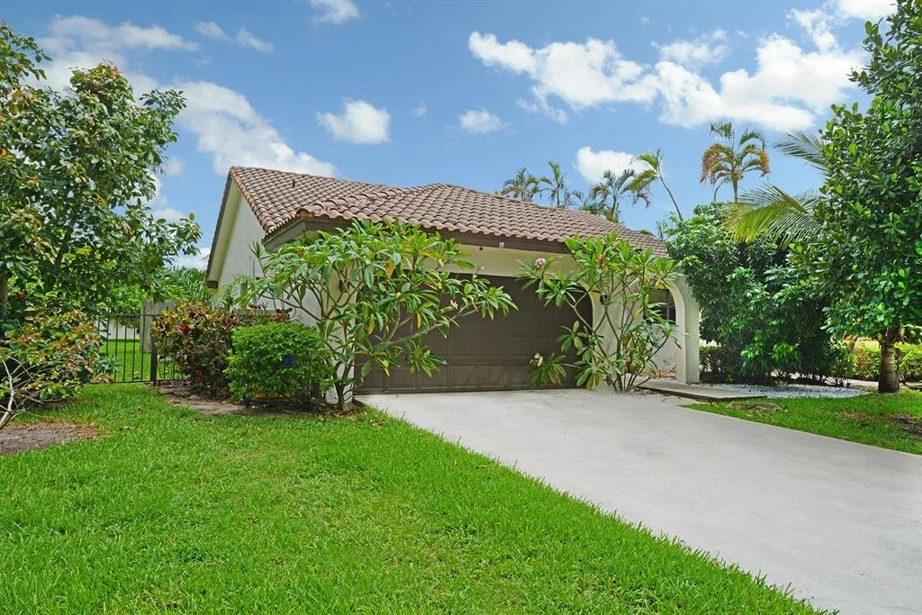 Photo of 7570 Solimar Circle