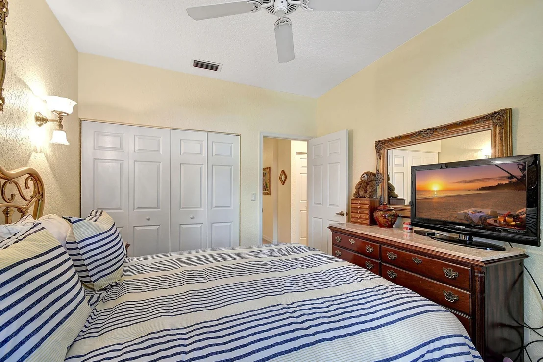Photo of 2773 Hampton Circle S