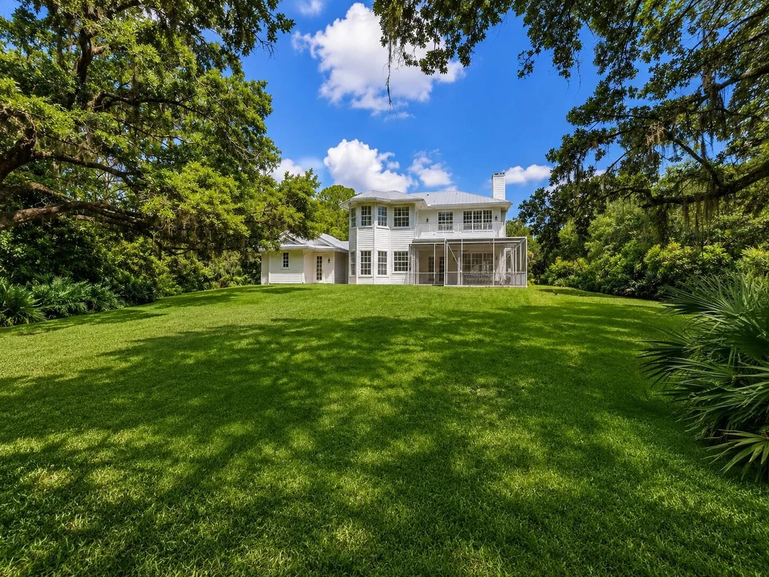 Photo of 1001 SE Ranch Road
