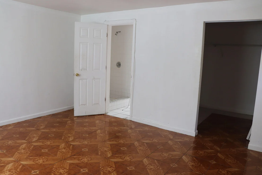 Photo of 1007 SE Se 3rd Street