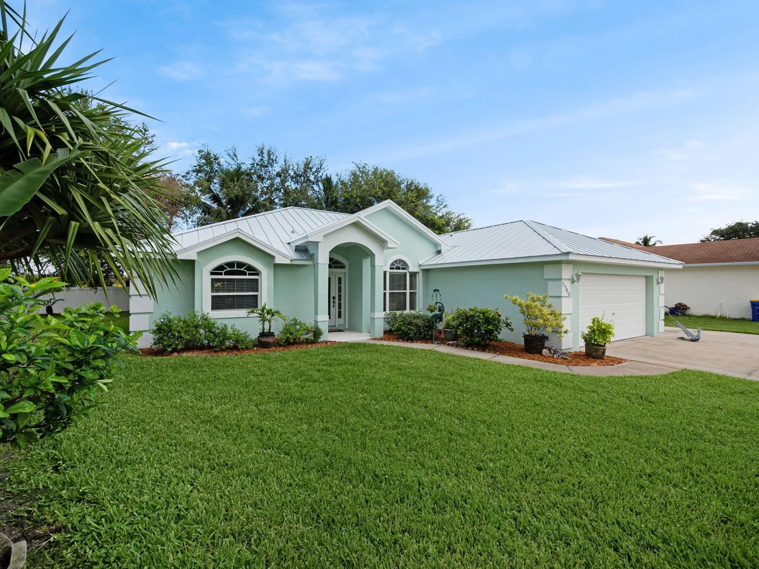 Photo of 5596 SE Sailfish Way