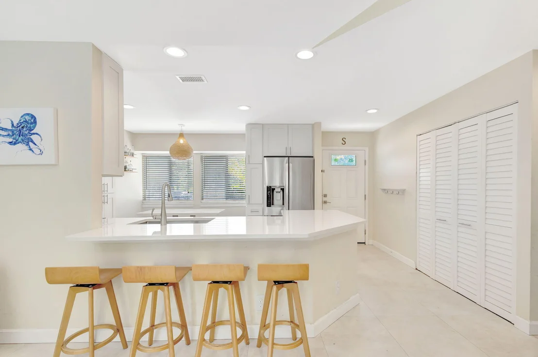 Photo of 18020 Anchor Drive