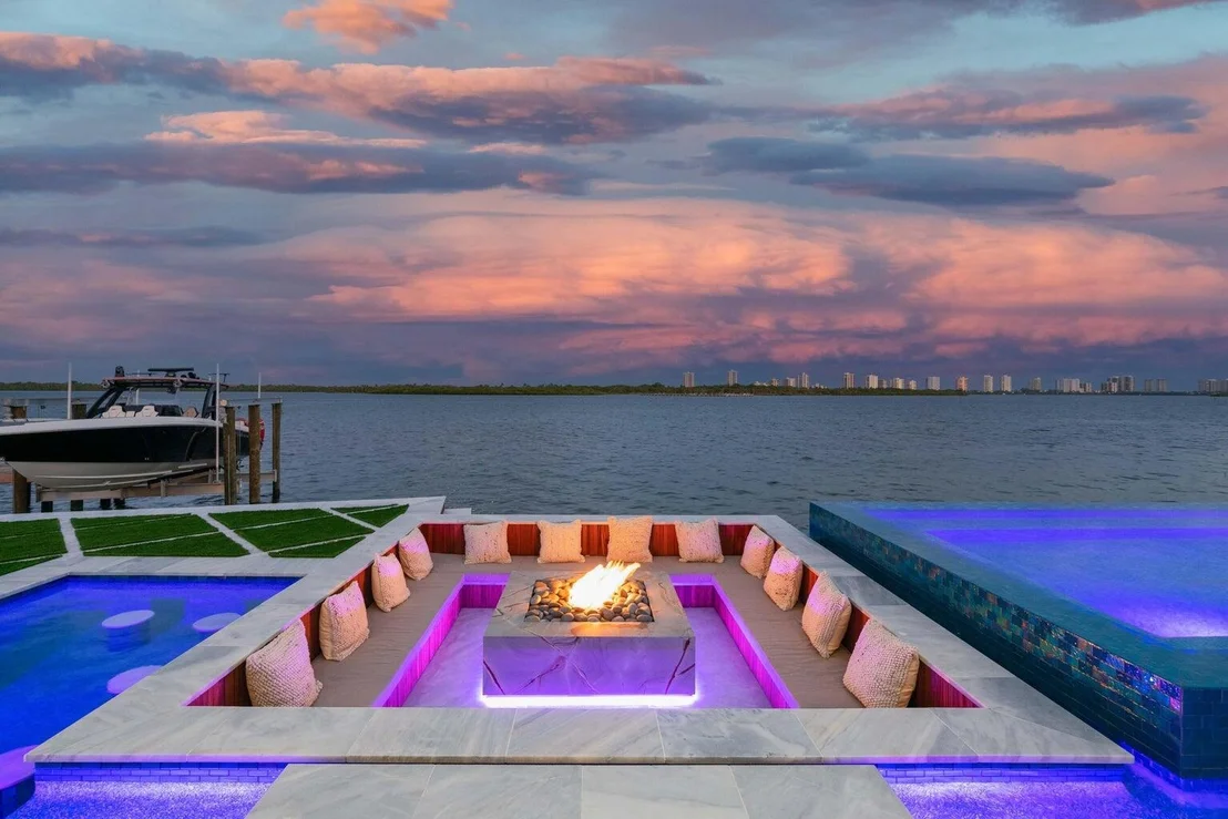 Photo of 712 Lakeside Circle