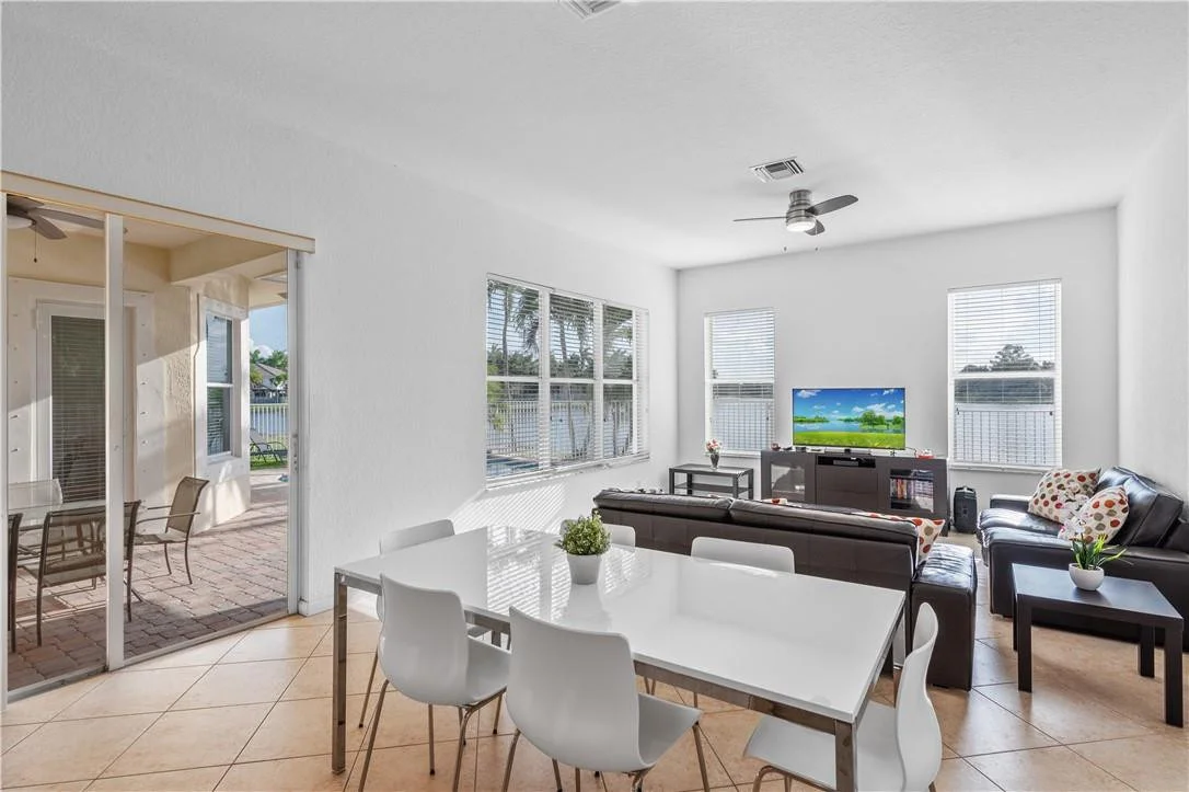 Photo of 1833 Harbor View Circle