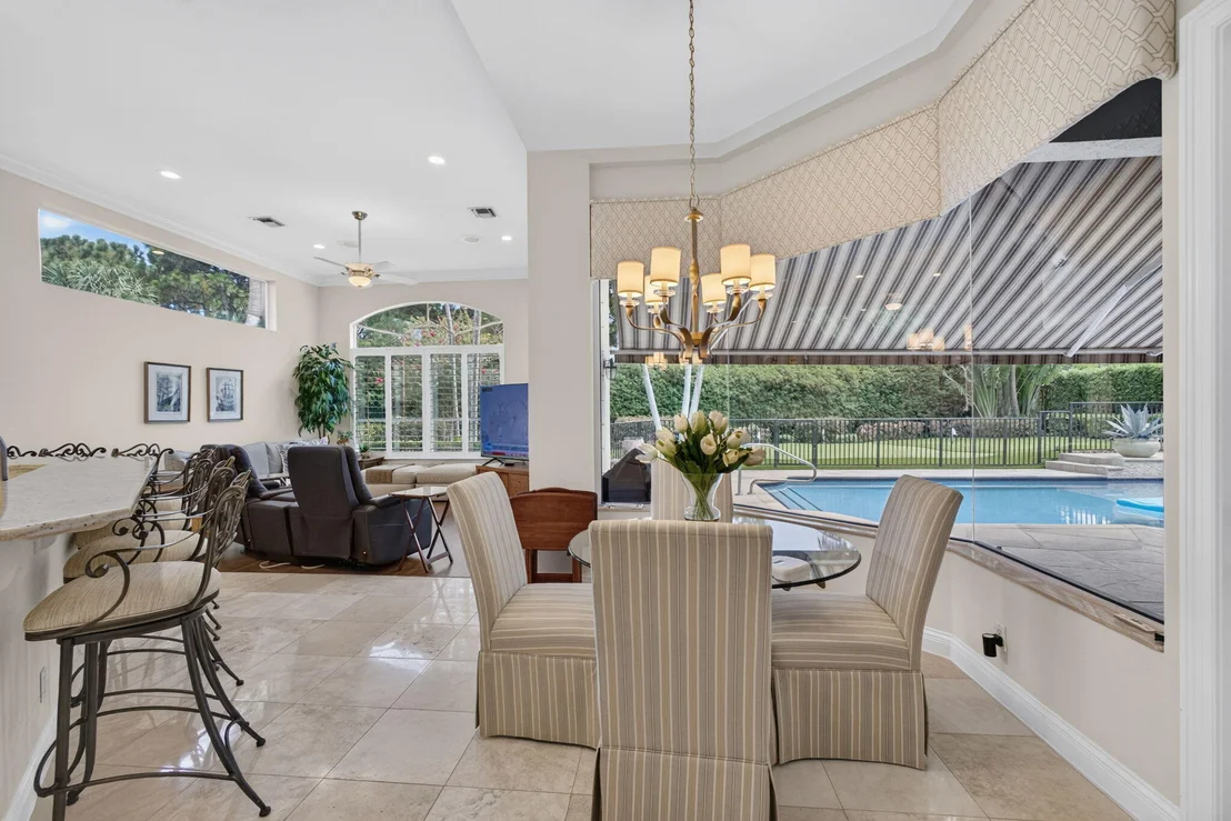 Photo of 2773 Tecumseh Drive