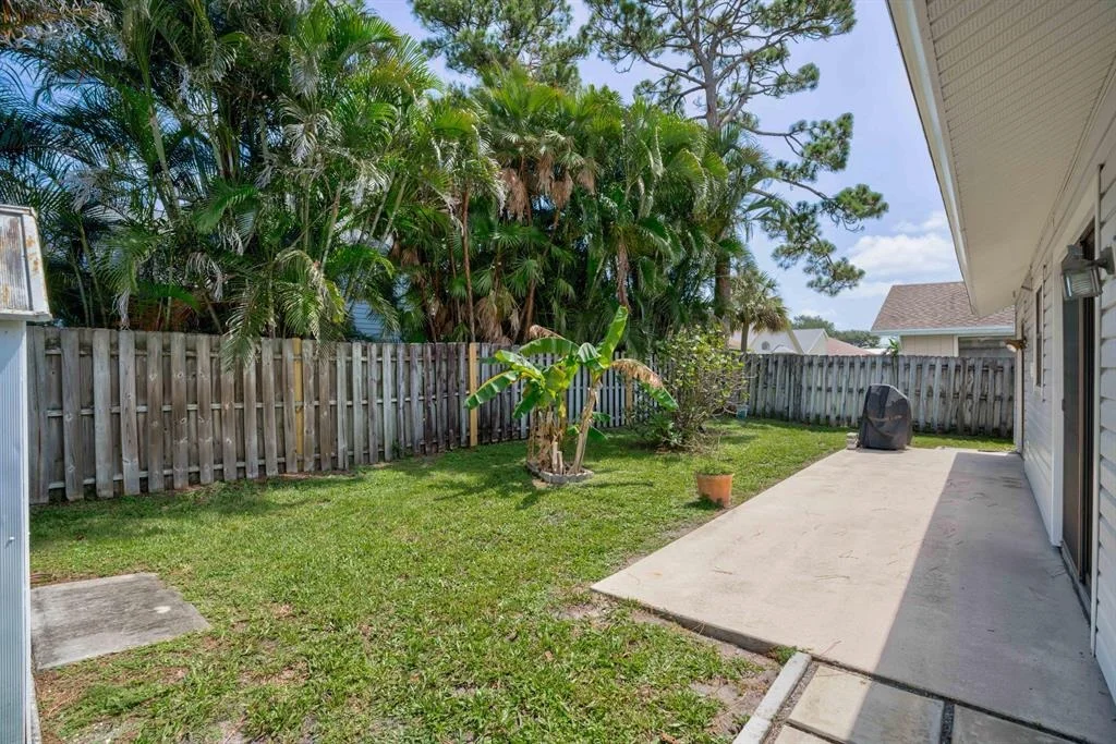 Photo of 6243 Barbara Street