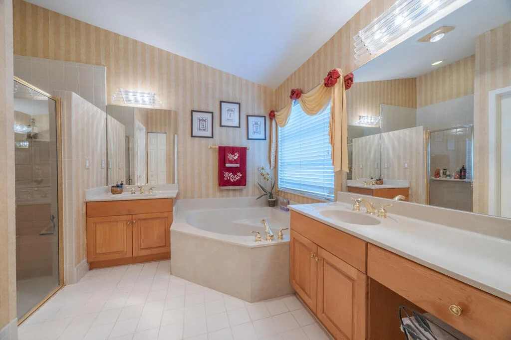 Photo of 10856 Royal Caribbean Circle