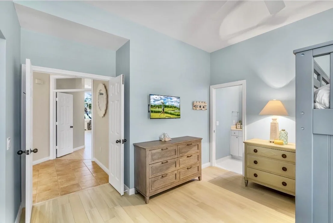 Photo of 1600 Saint Davids Lane