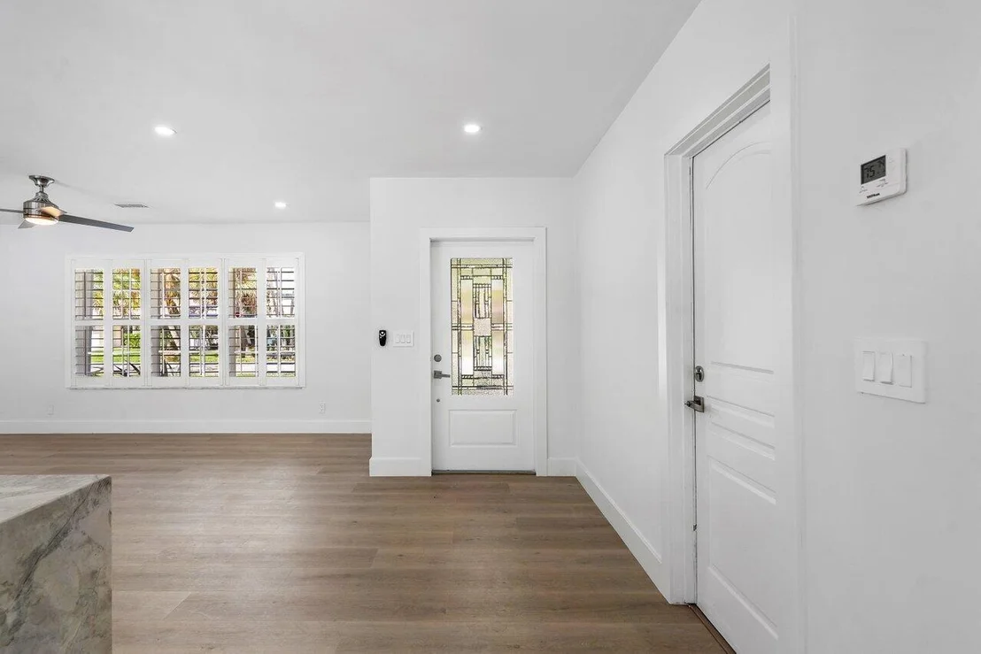 Photo of 812 Cordova Drive