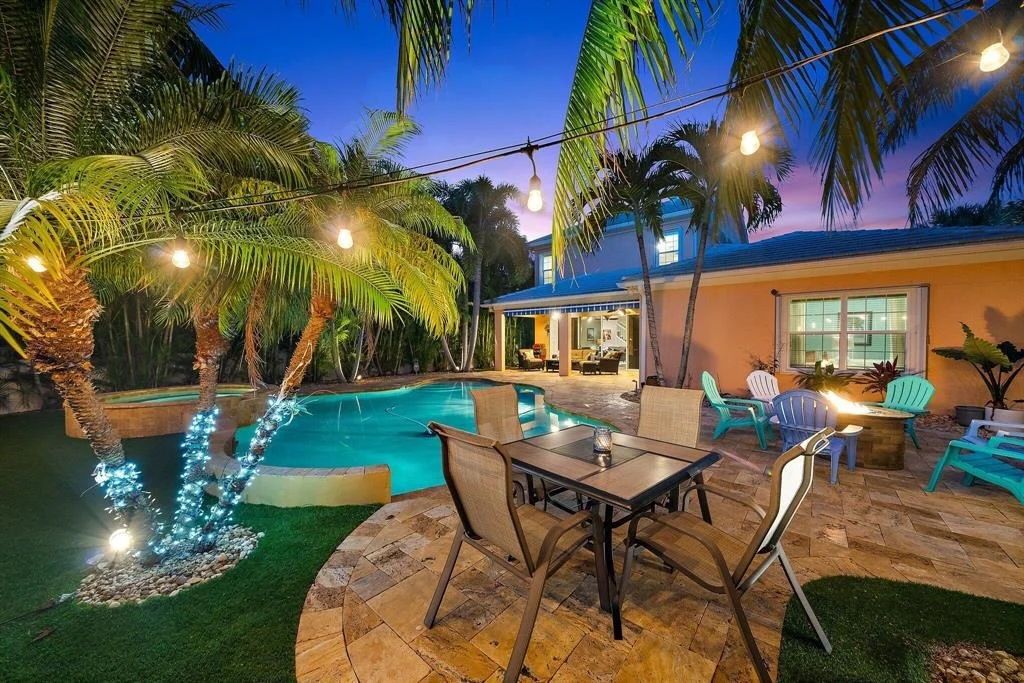 Photo of 338 Caravelle Drive