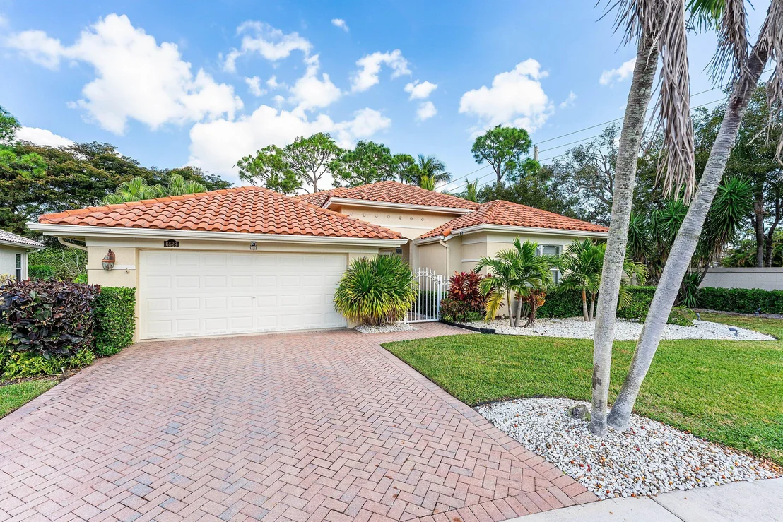 Photo of 6529 Jog Estates Lane