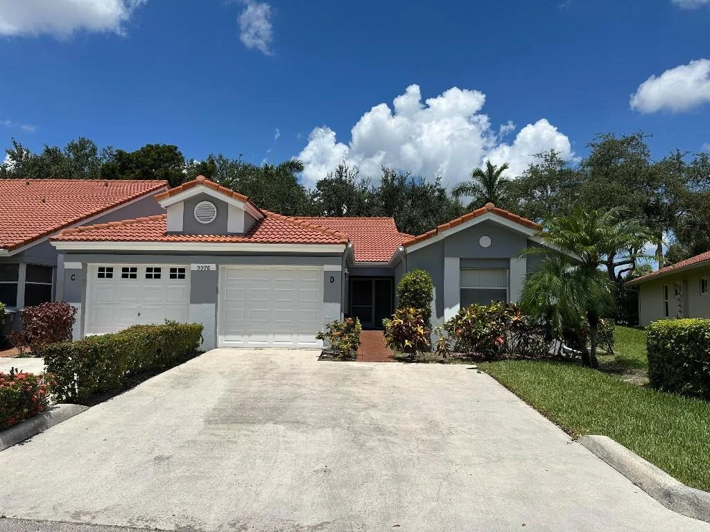 Photo of Unit D at 9976 Seacrest Circle