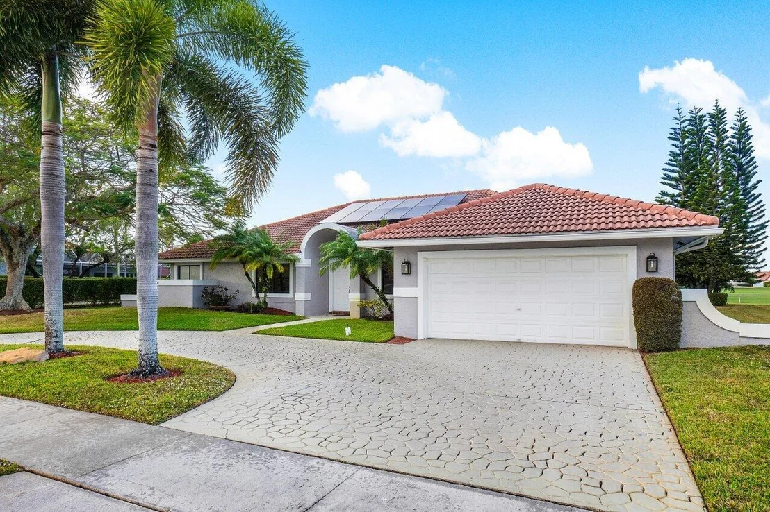 Photo of 10869 River Glenn Drive