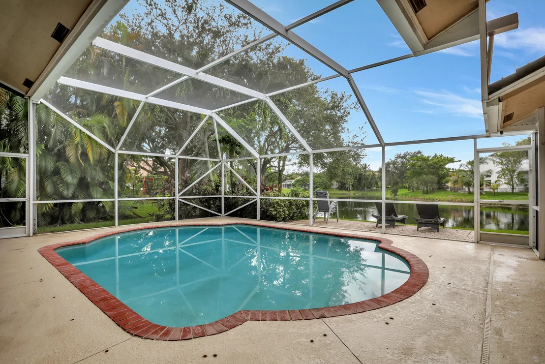 Photo of 5648 NW 100th Way