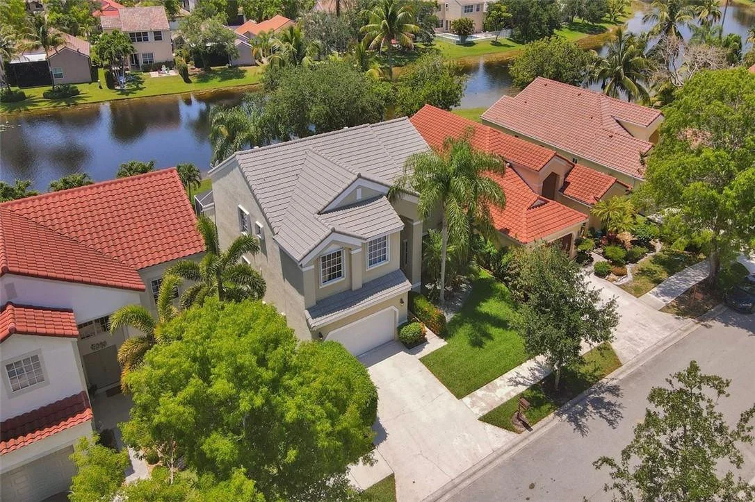 Photo of 325 Cameron Drive