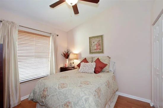 Photo of 1169 Aviary Road