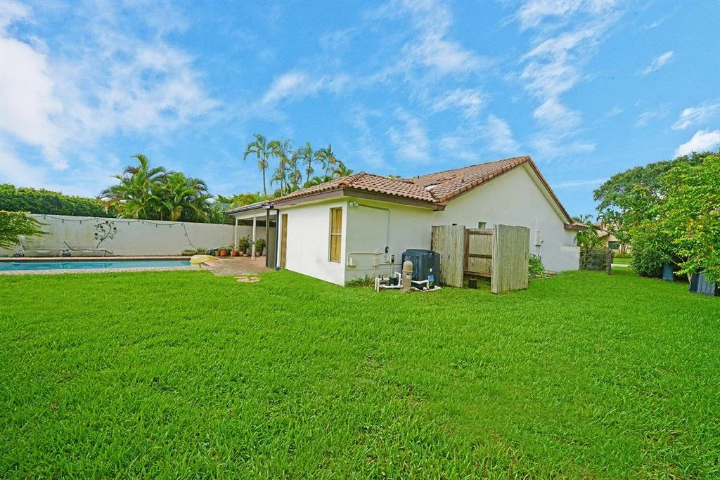 Photo of 7570 Solimar Circle