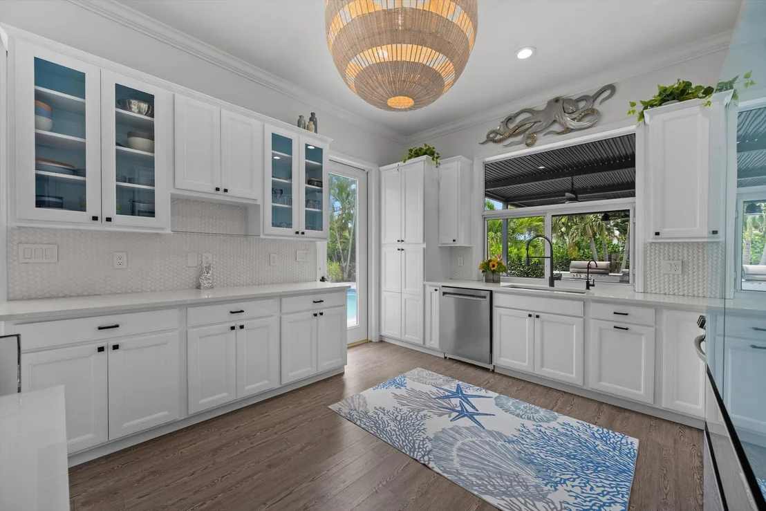 Photo of 765 Lagoon Drive