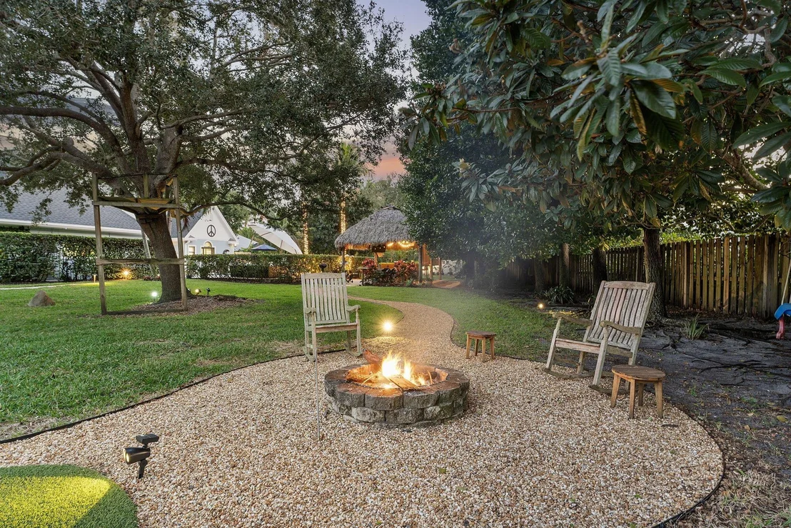 Photo of 12645 Oak Arbor Drive