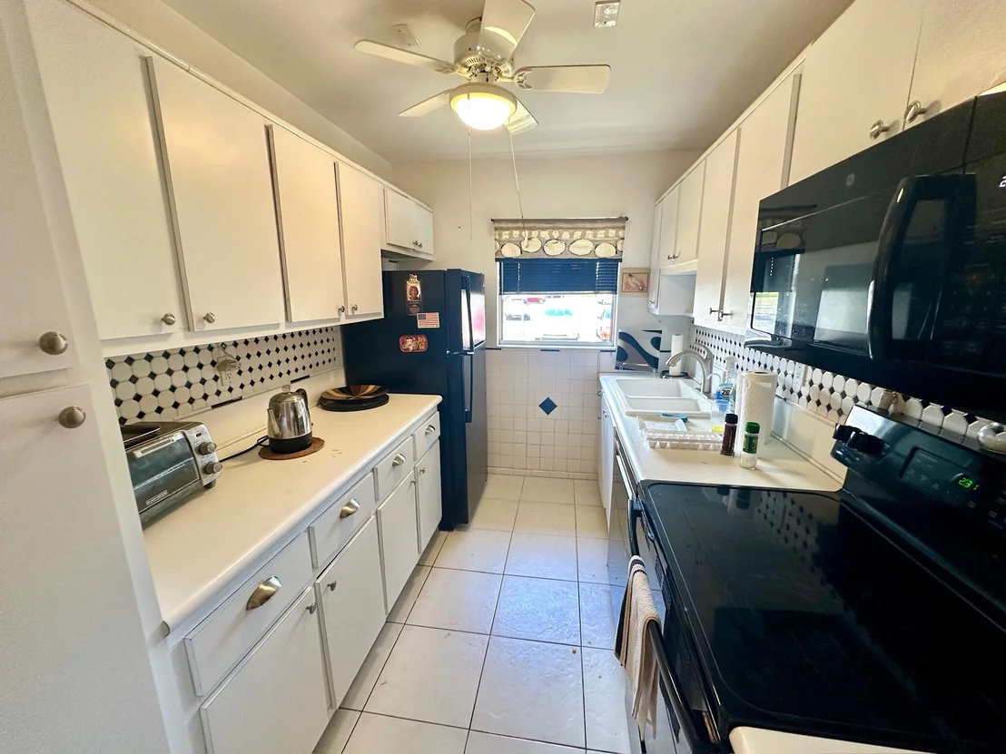 Photo of Unit B at 14280 Nesting Way