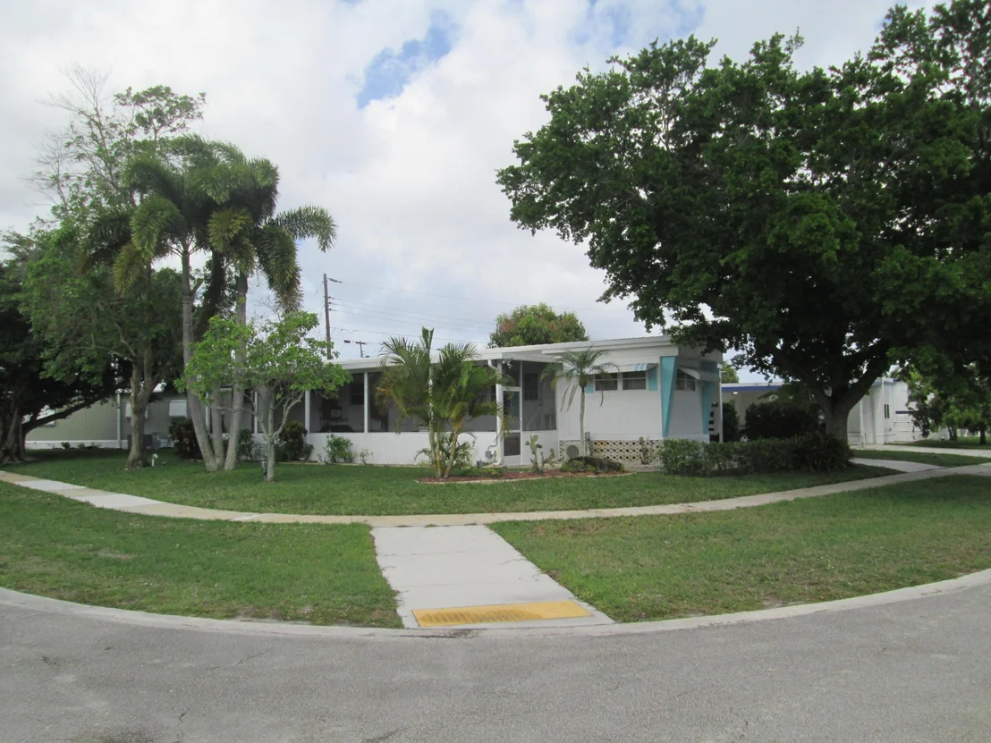 Photo of 4261 Meadow View Drive