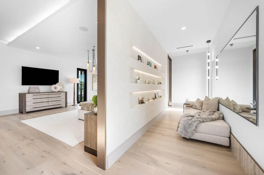 Photo of 2240 Date Palm Road