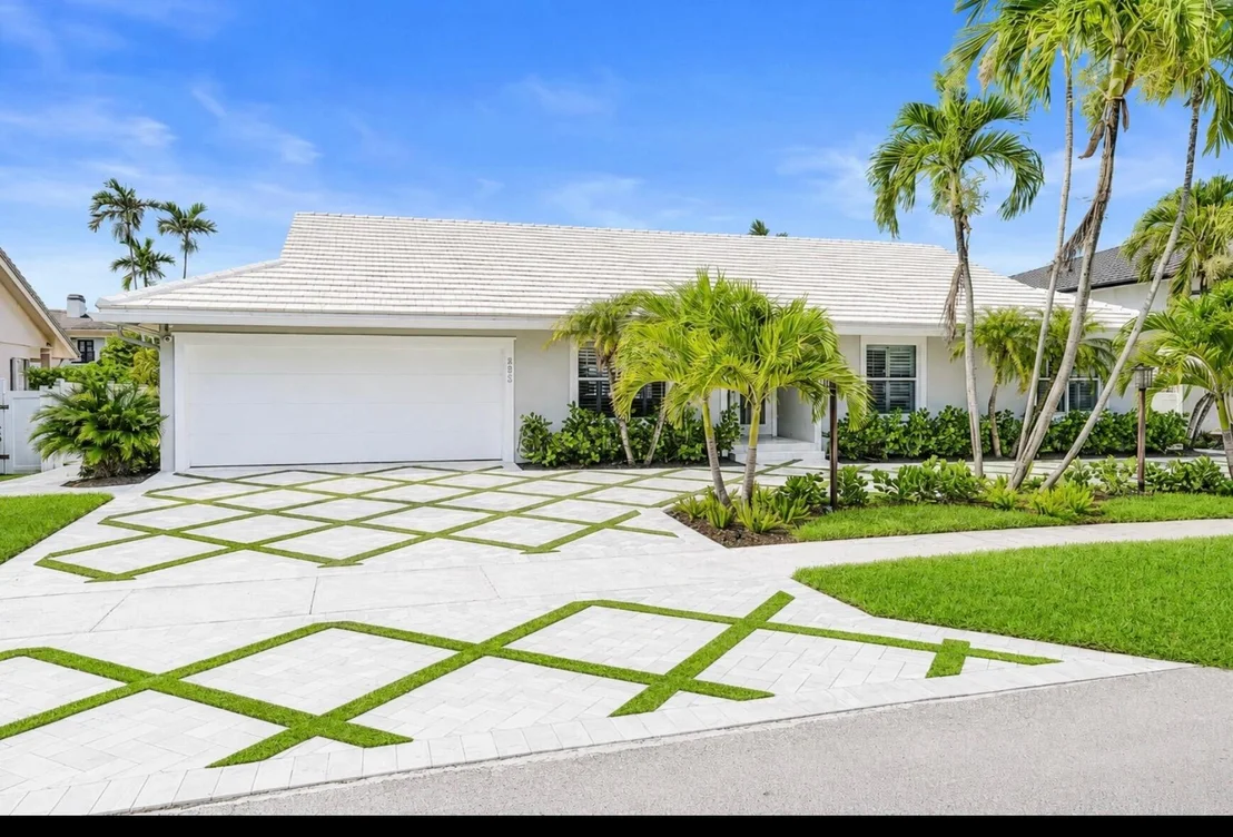 Photo of 885 Nafa Drive