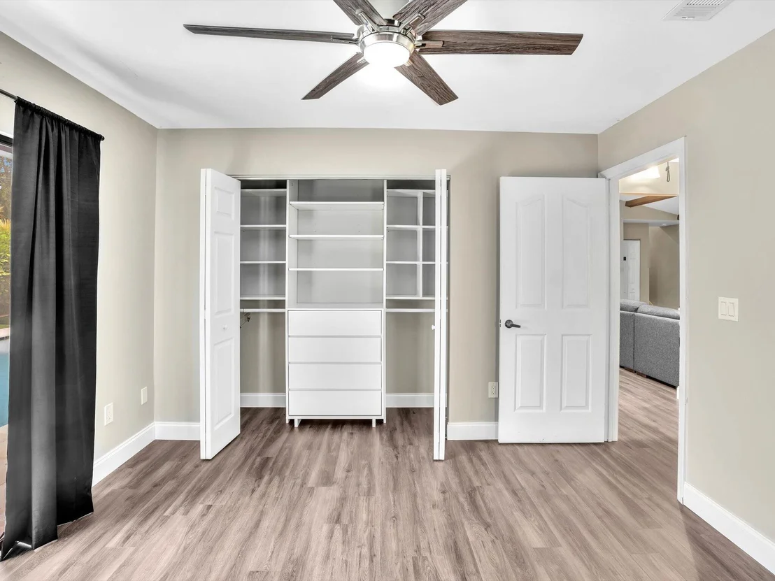 Photo of 9220 Lawrence Road