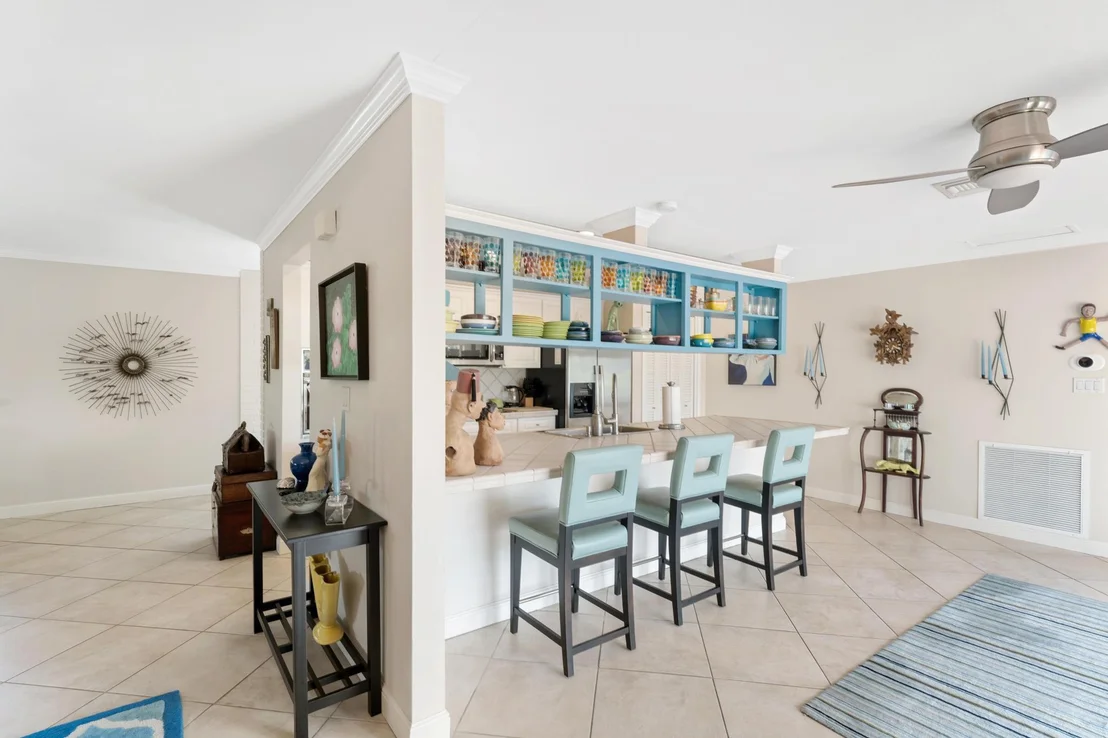 Photo of 8415 Pine Tree Lane