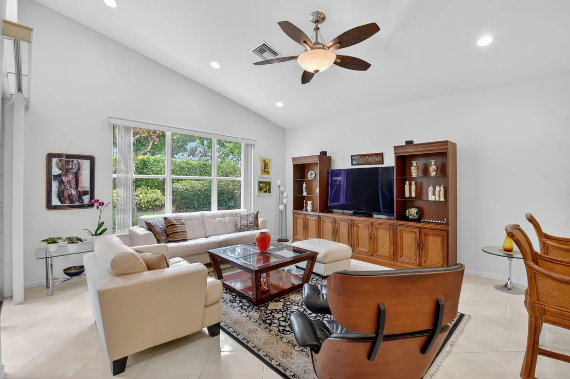 Photo of 7374 Carmela Way