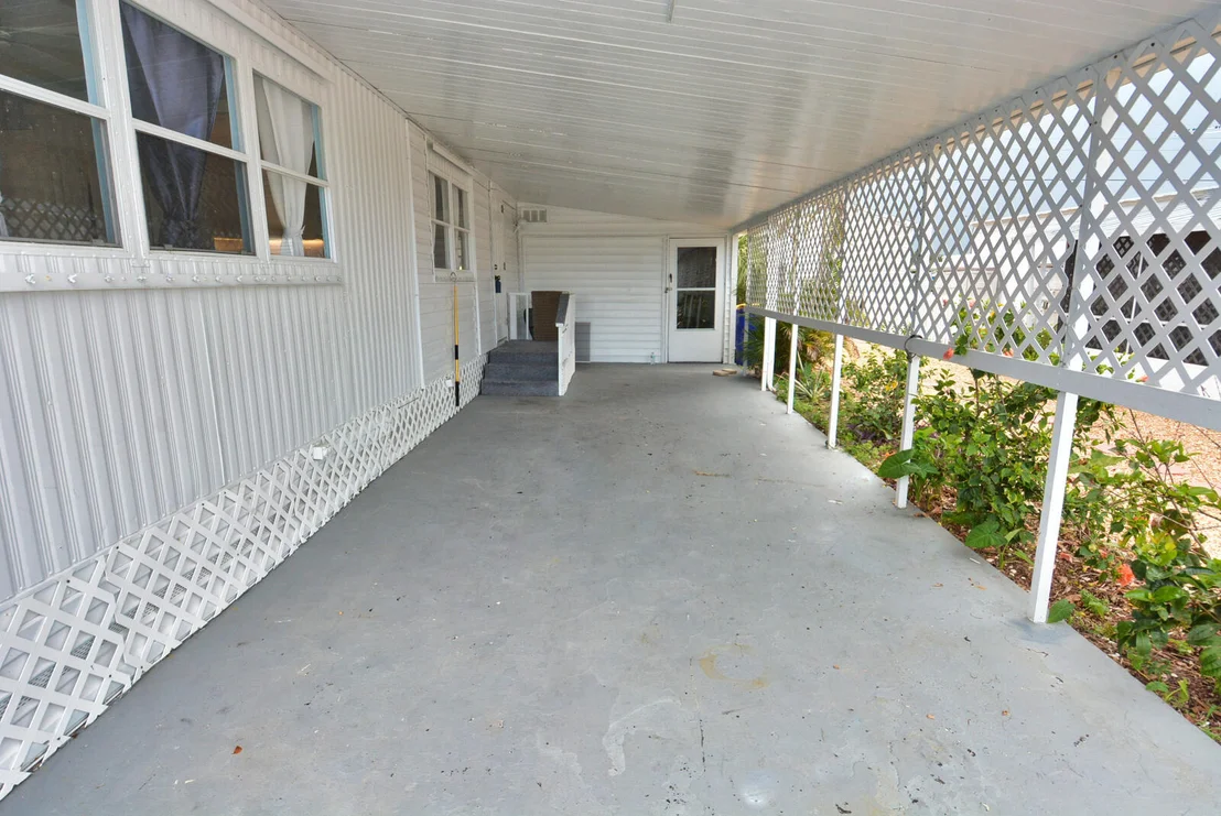 Photo of 8400 SE Eagle Avenue