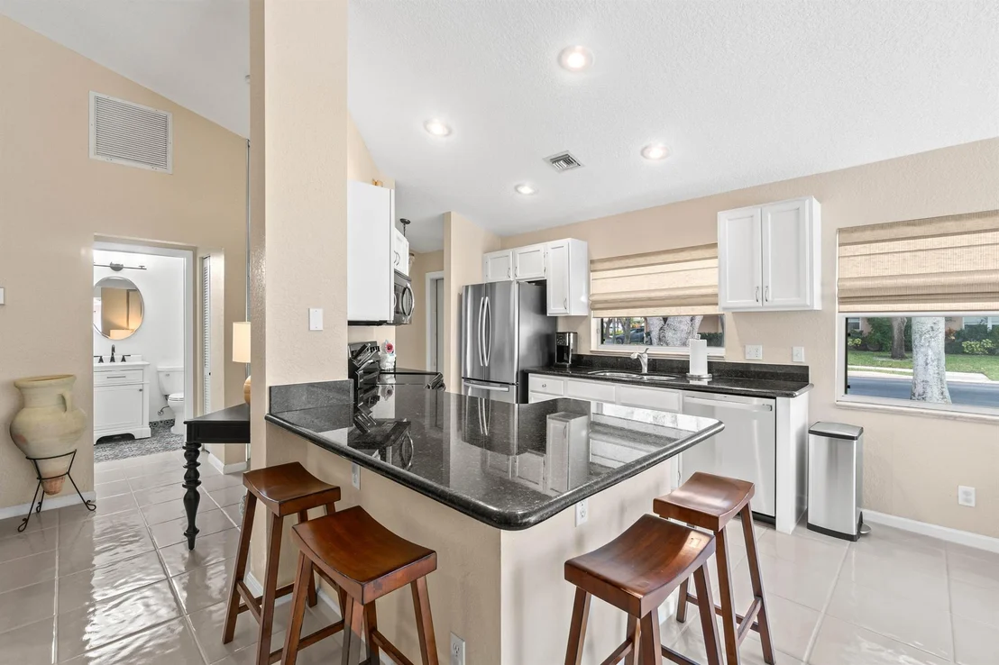 Photo of 5561 Grande Palm Circle