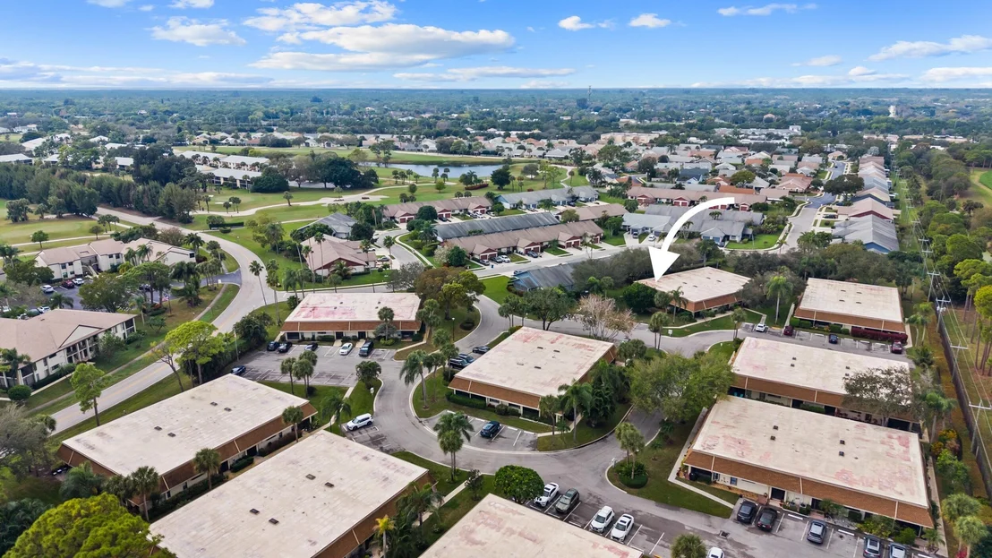 Photo of Unit C at 109 Half Moon Circle
