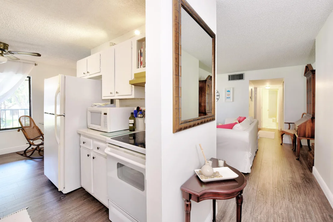Photo of Unit F5 at 150 Pineview F5 Road