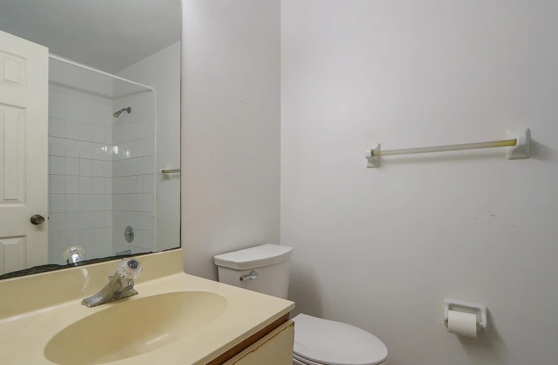 Photo of Unit B at 2052 Keystone Drive