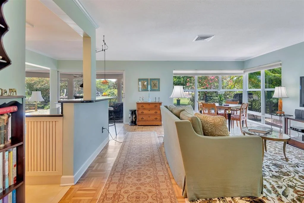 Photo of 117 Villa Circle