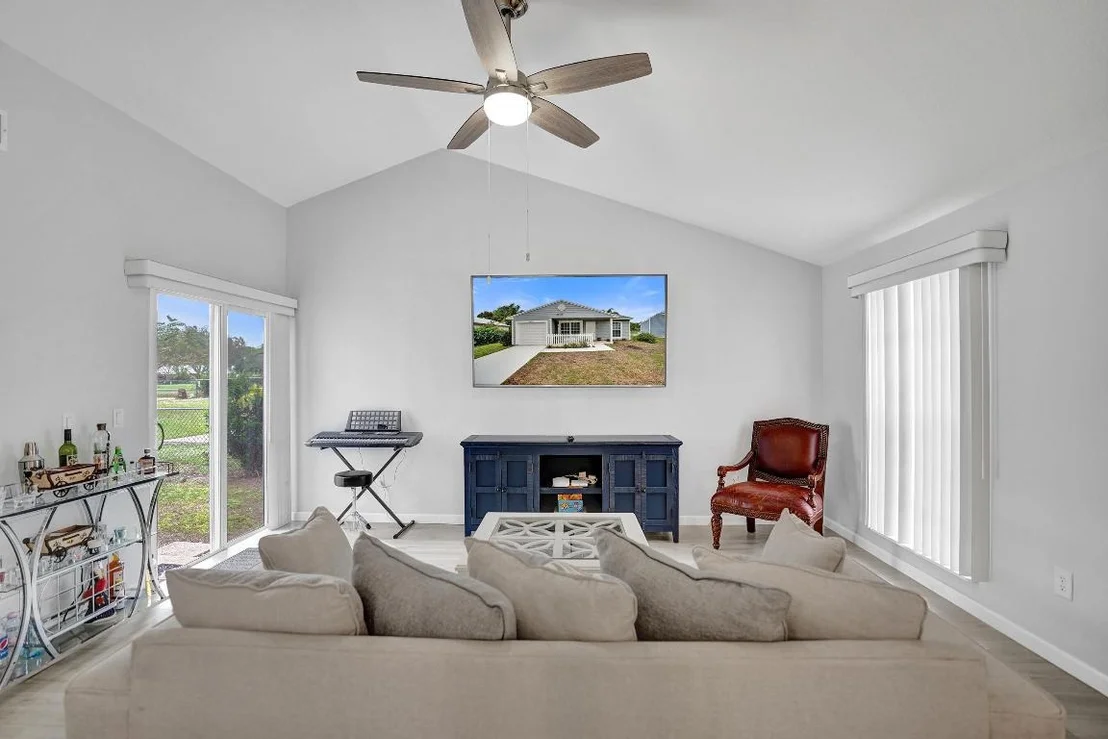 Photo of 9220 Carma Drive
