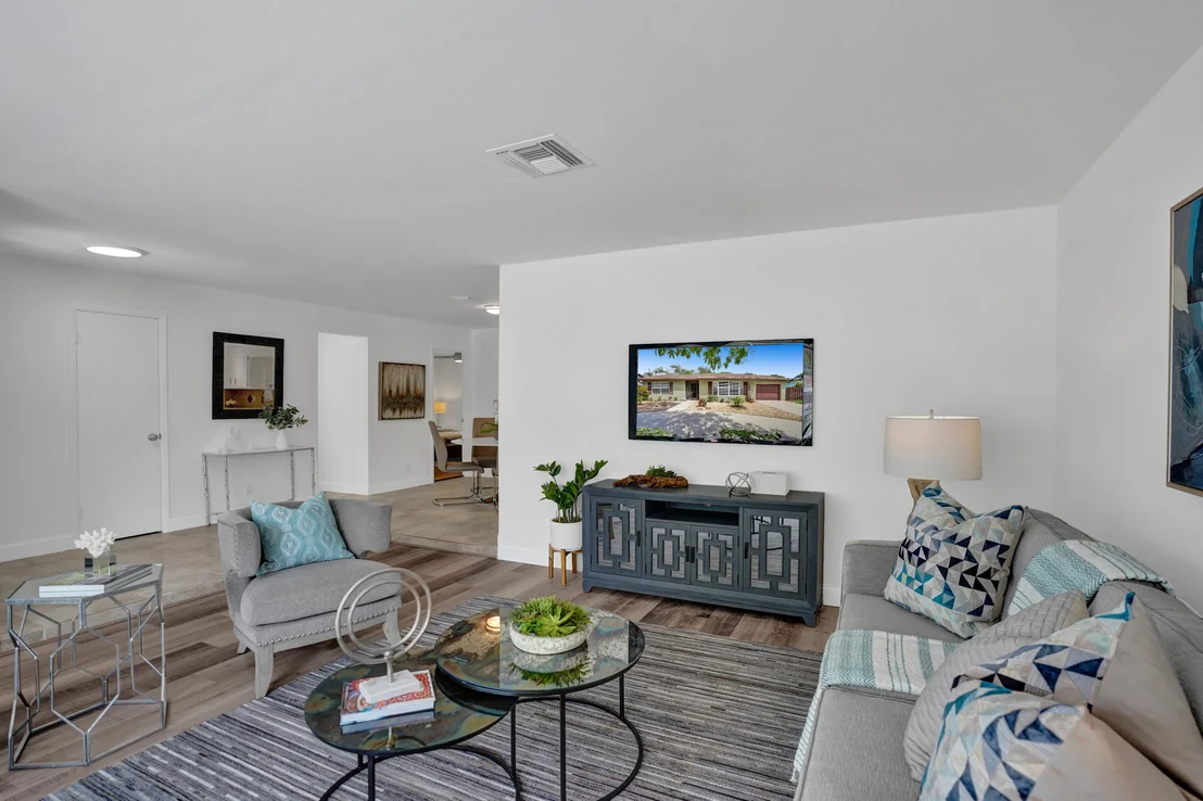 Photo of 505 Heron Drive