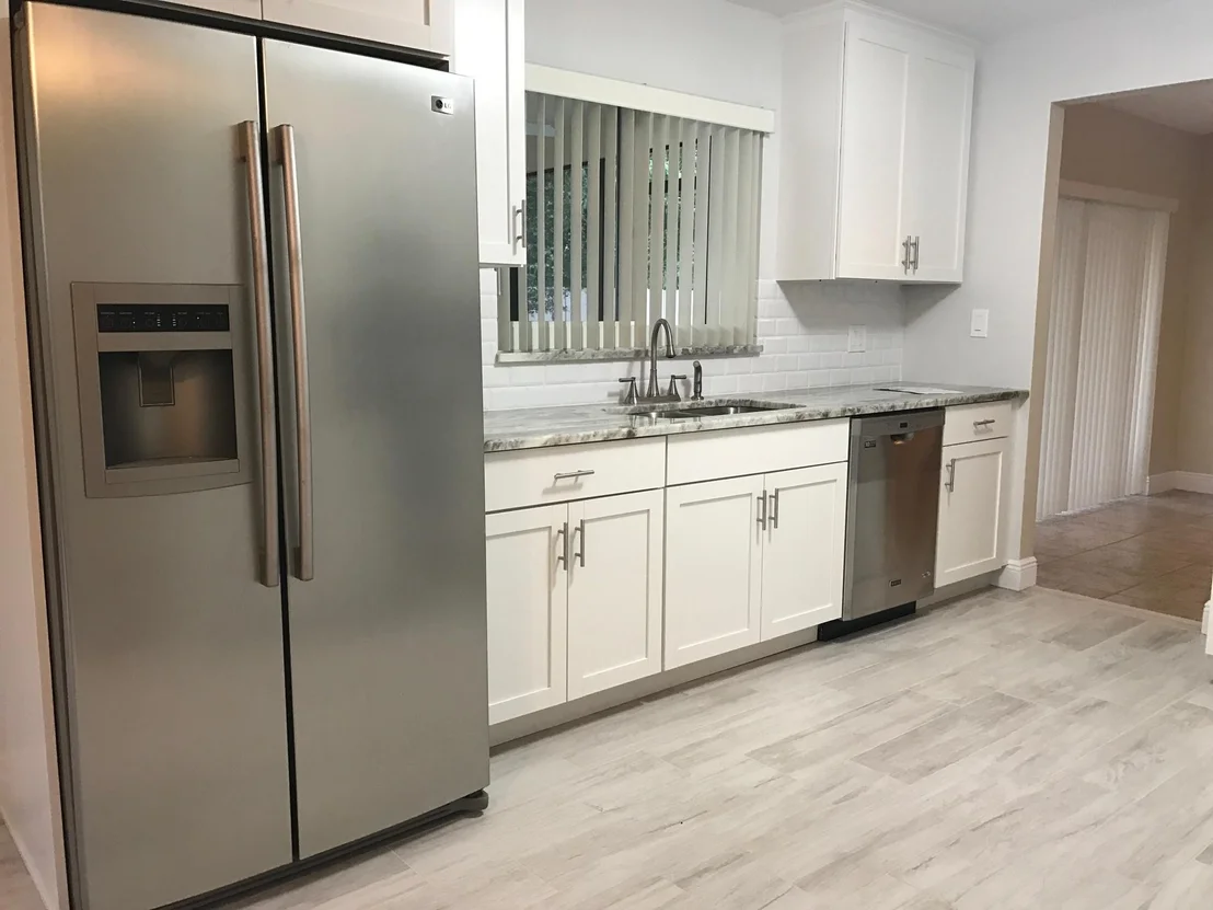 Photo of 584 NW 45th Drive